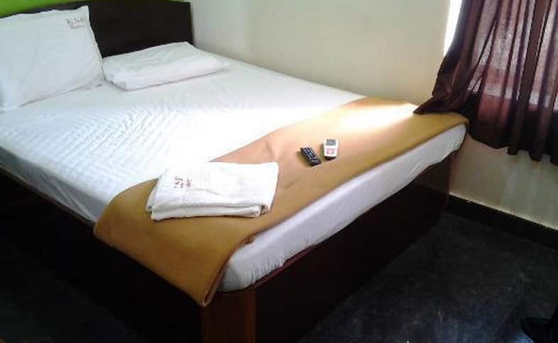 Hotel KSR Grand, Srikalahasti 3